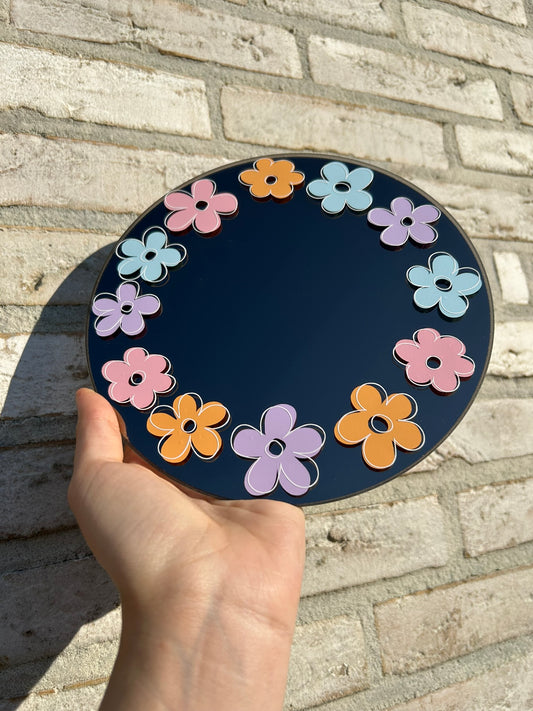 Pastel bloemetjes spiegel